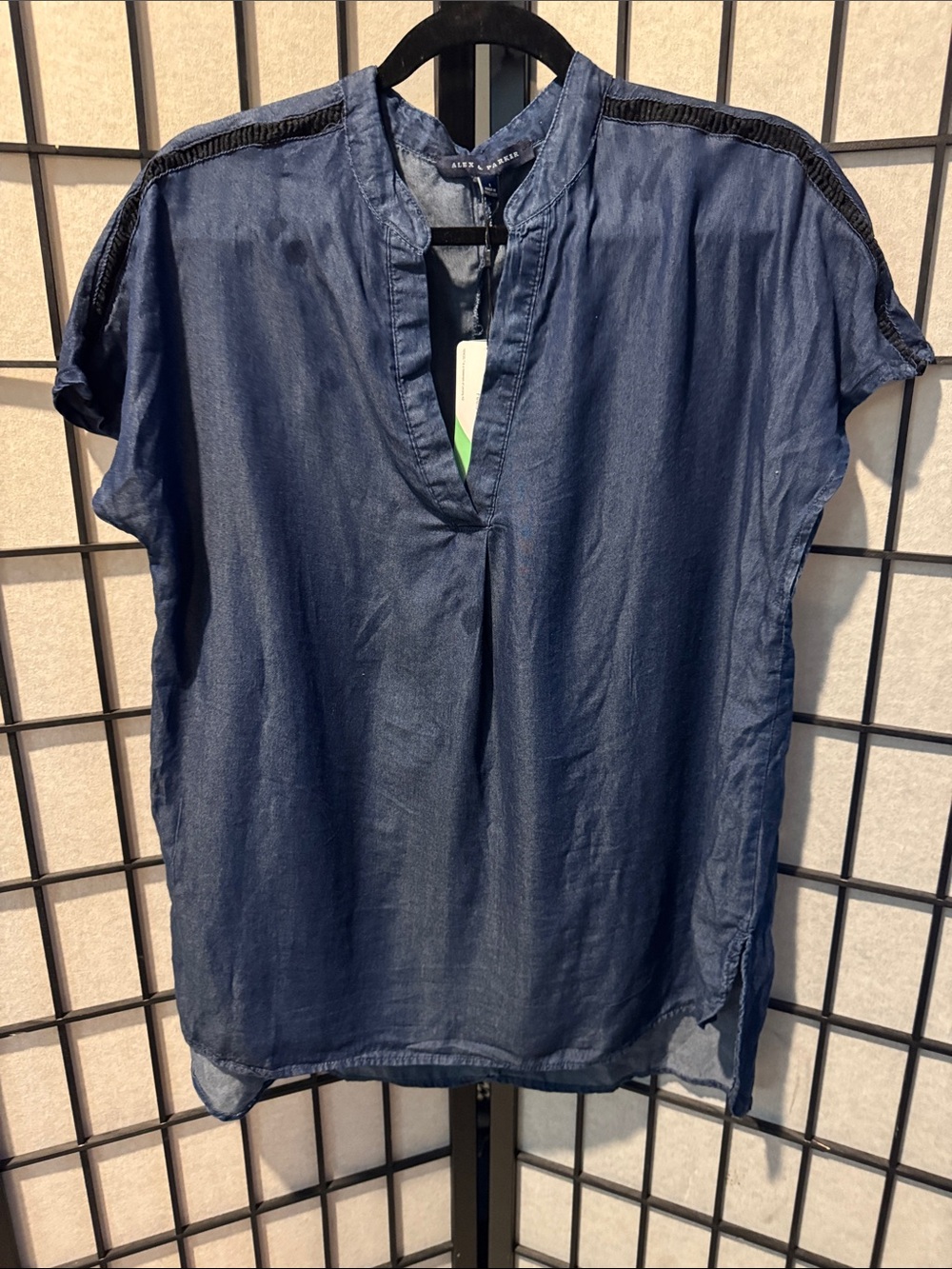 Lightweight Tencel Navy Short Sleeve Split-Neck Top - NWT